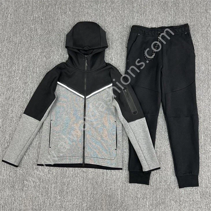 Men’s Tracksuit